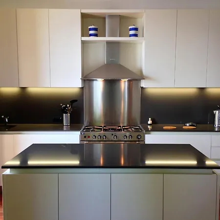 Villa Villino San Remigio - Gracious With Pool & Views!