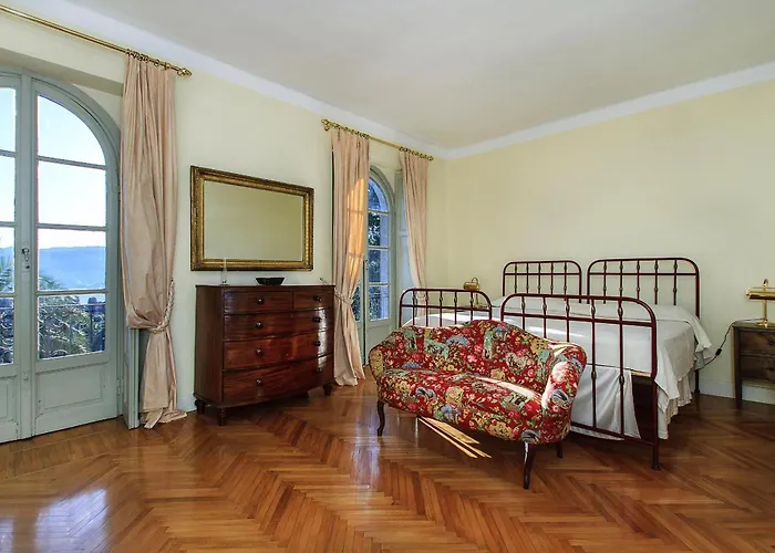 Villino San Remigio - Gracious With Pool & Views! Villa Verbania