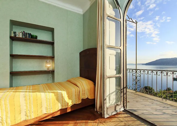 Villa Villino San Remigio - Gracious With Pool & Views! Verbania