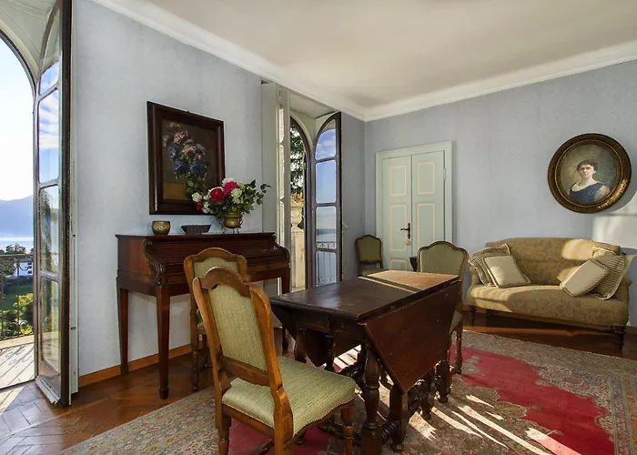 Villino San Remigio - Gracious With Pool & Views! Verbania