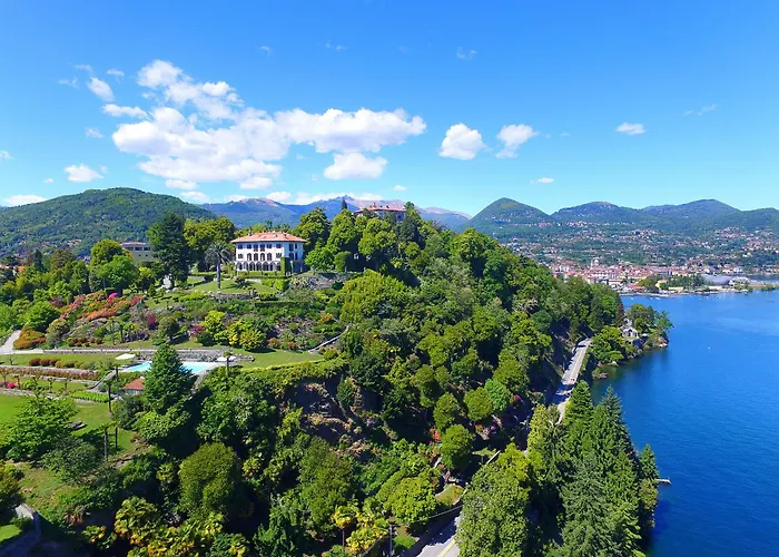 Villino San Remigio - Gracious With Pool & Views! Villa *